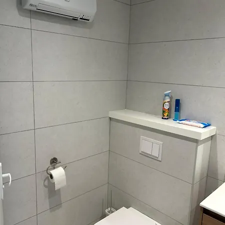 Maison Face A La Proche Village De Noel 펜션